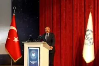 AİÇÜ'de 'Bilgi ve Hikmet Işığında İyi İnsan Yetiştirme İdealimiz' konferansı AİÇÜ'de 'Bilgi ve Hikmet Işığında İyi İnsan Yetiştirme İdealimiz' konferansı