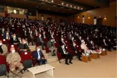 AİÇÜ'de 'Bilgi ve Hikmet Işığında İyi İnsan Yetiştirme İdealimiz' konferansı AİÇÜ'de 'Bilgi ve Hikmet Işığında İyi İnsan Yetiştirme İdealimiz' konferansı