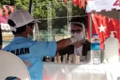 Alanya'da 29 Ekim coşkusu satranç turnuvasıyla başladı Alanya'da 29 Ekim coşkusu satranç turnuvasıyla başladı