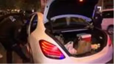 Ankara'da 750 polisin katılımıyla asayiş uygulaması yapıldı Ankara'da 750 polisin katılımıyla asayiş uygulaması yapıldı
