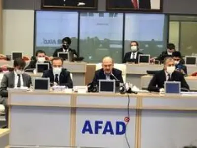 Bakan Soylu'dan ABD Büyükelçiliğine sert tepki Bakan Soylu'dan ABD Büyükelçiliğine sert tepki