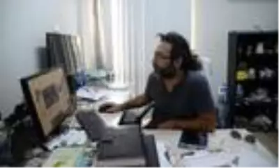 Balık tezgahında renkli ışık hilesi Balık tezgahında renkli ışık hilesi