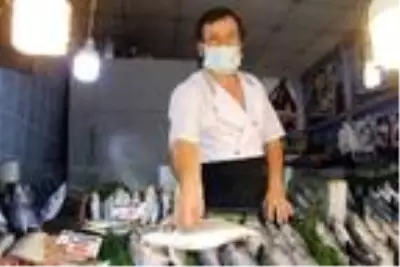 Balıklı pide kırmızı et sevmeyenlerin gözdesi oldu Balıklı pide kırmızı et sevmeyenlerin gözdesi oldu