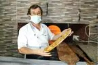 Balıklı pide kırmızı et sevmeyenlerin gözdesi oldu Balıklı pide kırmızı et sevmeyenlerin gözdesi oldu