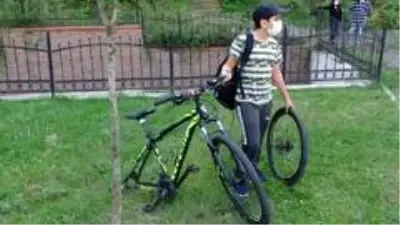 Son dakika haber! Otomobilin çarptığı bisikletli çocuk yaralandı