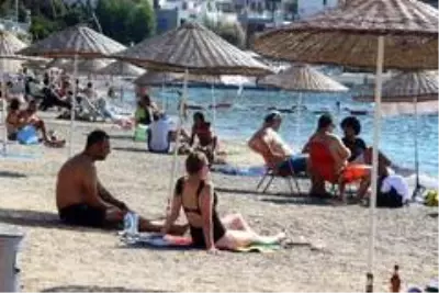 Sahiller yerli ve yabancı turistlerle doldu Sahiller yerli ve yabancı turistlerle doldu