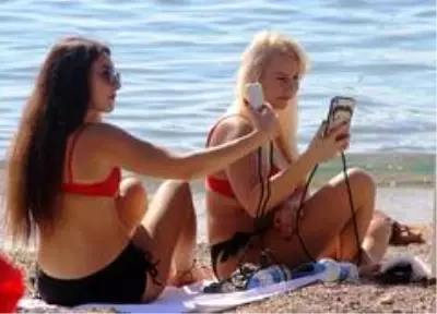 Sahiller yerli ve yabancı turistlerle doldu Sahiller yerli ve yabancı turistlerle doldu