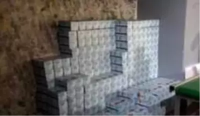 Son dakika haberi... Kaçak maske üretim fabrikasına baskın Son dakika haberi... Kaçak maske üretim fabrikasına baskın