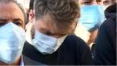 Büyükçekmece'deki uçak kazasında ölen pilot son yolculuğuna uğurlandı Büyükçekmece'deki uçak kazasında ölen pilot son yolculuğuna uğurlandı