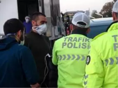 Son dakika! Cipiyle İstanbul turuna çıkan korona virüslü şahıs, trafik polisine yakalandı Son dakika! Cipiyle İstanbul turuna çıkan korona virüslü şahıs, trafik polisine yakalandı