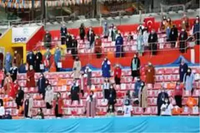 Cumhurbaşkanı Erdoğan, 'Azeri kardeşlerimiz işgal altındaki topraklara doğru yürüyorlar Cumhurbaşkanı Erdoğan, 'Azeri kardeşlerimiz işgal altındaki topraklara doğru yürüyorlar
