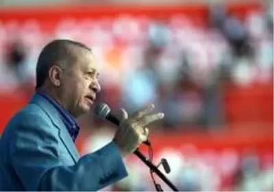 Cumhurbaşkanı Erdoğan: 'Biz güçlü durdukça Türkiye de güçlü duracaktır' Cumhurbaşkanı Erdoğan: 'Biz güçlü durdukça Türkiye de güçlü duracaktır'