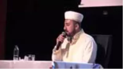 Diyanet İşleri Başkanı Ali Erbaş, Ağrı'da konferans verdi