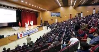 Diyanet İşleri Başkanı Erbaş, Ağrı'da akademisyenlere ve medrese hocalarına seslendi