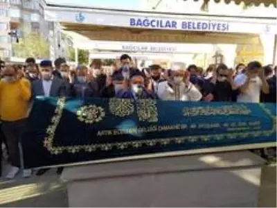 Düşen eğitim uçağının pilotu son yolculuğuna uğurlandı Düşen eğitim uçağının pilotu son yolculuğuna uğurlandı