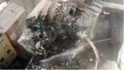 Elazığ'da deprem sonrası harabeye dönen 10 bin konut yıkıldı Elazığ'da deprem sonrası harabeye dönen 10 bin konut yıkıldı