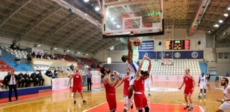 Erkekler Basketbol 1. Ligi: Kocaeli BŞB Kağıtspor: 75 Samsunspor: 62
