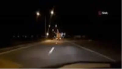 Son dakika! Erzincan'da freni arızalanan tır kilometrelerce kontrolsüz seyretti Son dakika! Erzincan'da freni arızalanan tır kilometrelerce kontrolsüz seyretti