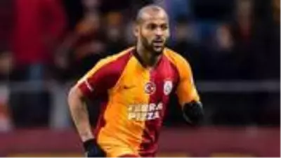 G.Saraylı Marcao'nun paylaşımında 4 yıldızın yer almaması taraftarı kızdırdı G.Saraylı Marcao'nun paylaşımında 4 yıldızın yer almaması taraftarı kızdırdı