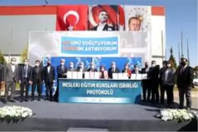 Gaziantep'te süt üreticisine 300 litrelik süt soğutma tankı Gaziantep'te süt üreticisine 300 litrelik süt soğutma tankı