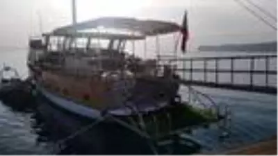 Son dakika haberi! Gece teknede arkadaşlarıyla eğlendi, sabah denizde ölü bulundu Son dakika haberi! Gece teknede arkadaşlarıyla eğlendi, sabah denizde ölü bulundu