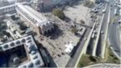 Güneşi gören İstanbullular sokağa döküldü Güneşi gören İstanbullular sokağa döküldü