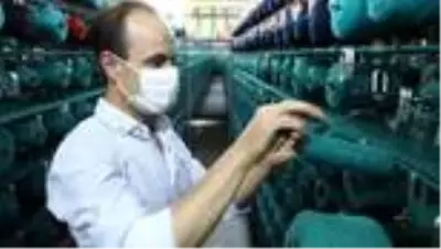 İbadete açılmaya hazırlanan Kariye Camisi'nin halılarına son dokunuşlar İbadete açılmaya hazırlanan Kariye Camisi'nin halılarına son dokunuşlar