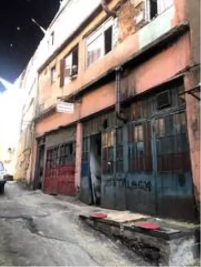 İstanbul'da 74 yaşındaki 'KOAH hastası torbacı' yakalandı İstanbul'da 74 yaşındaki 'KOAH hastası torbacı' yakalandı
