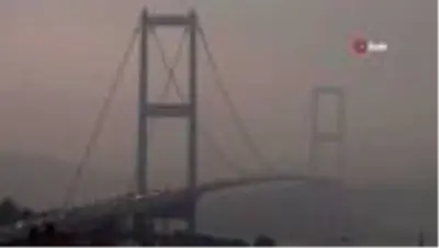 İstanbullular Cumartesi sabahına sisli bir havayla uyandı İstanbullular Cumartesi sabahına sisli bir havayla uyandı