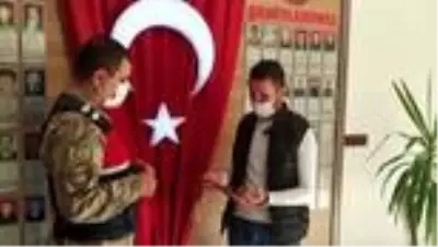 Son dakika! Jandarma, çalınan dede yadigarı tespihi buldu Son dakika! Jandarma, çalınan dede yadigarı tespihi buldu