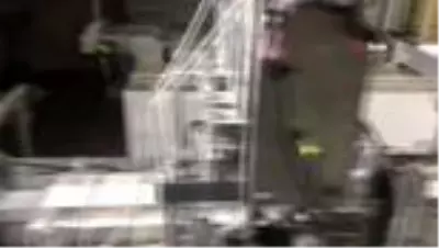 Son dakika haberi... Kaçak maske üretim fabrikasına baskın Son dakika haberi... Kaçak maske üretim fabrikasına baskın