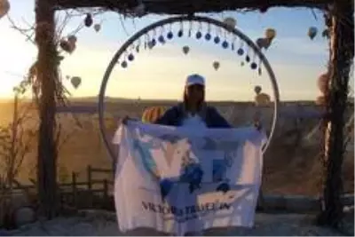 Kapadokya'da balonların gökyüzünde muhteşem dansı Kapadokya'da balonların gökyüzünde muhteşem dansı