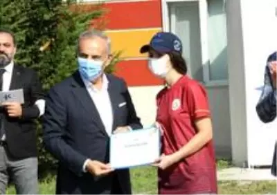 Küçükçekmece Belediyesi kürek kursları ilk mezunlarını verdi Küçükçekmece Belediyesi kürek kursları ilk mezunlarını verdi