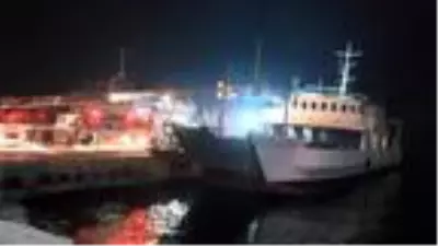 Maltepe'de tadilat için demirli gemide yangın çıktı Maltepe'de tadilat için demirli gemide yangın çıktı