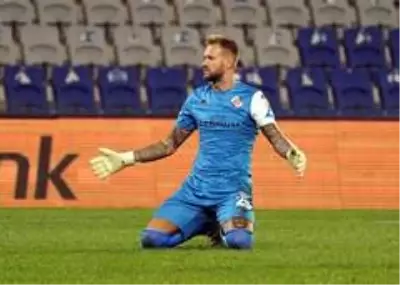 Süper Lig: Medipol Başakşehir: 4 Antalyaspor: 1 (İlk yarı) Süper Lig: Medipol Başakşehir: 4 Antalyaspor: 1 (İlk yarı)