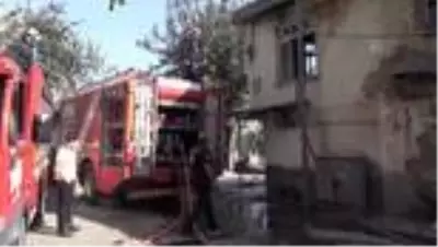 Metruk binada yangın Metruk binada yangın
