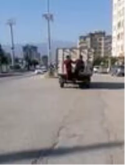 Öğrencilerin tehlikeli yolculuğu Öğrencilerin tehlikeli yolculuğu