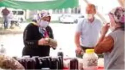 Ordu'nun 14 yıllık organik ürün pazarına ilgi arttı Ordu'nun 14 yıllık organik ürün pazarına ilgi arttı