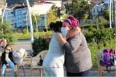 Pandemide evde kalan çocuklar, 'zorvayvır' parkurunda eğlendi Pandemide evde kalan çocuklar, 'zorvayvır' parkurunda eğlendi