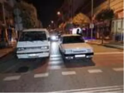 Polis kontrolünü görünce otomobilini bırakıp kaçtı Polis kontrolünü görünce otomobilini bırakıp kaçtı