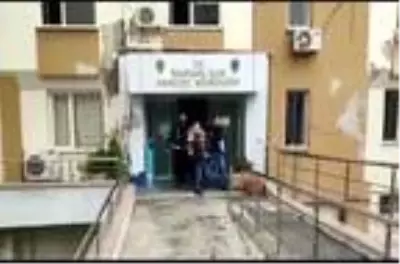Sahte belgelerle milyon liralık vurgun yapan 2 şüpheli tutuklandı Sahte belgelerle milyon liralık vurgun yapan 2 şüpheli tutuklandı