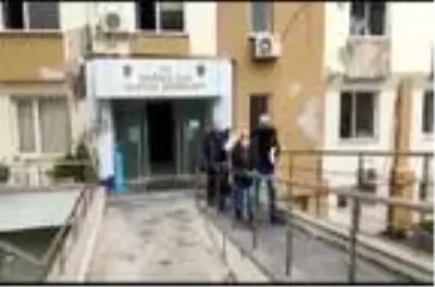 Sahte belgelerle milyon liralık vurgun yapan 2 şüpheli tutuklandı Sahte belgelerle milyon liralık vurgun yapan 2 şüpheli tutuklandı