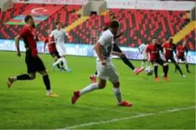 Süper Lig: Gaziantep FK: 1 İ. H. Konyaspor: 0 (Maç sonucu) Süper Lig: Gaziantep FK: 1 İ. H. Konyaspor: 0 (Maç sonucu)