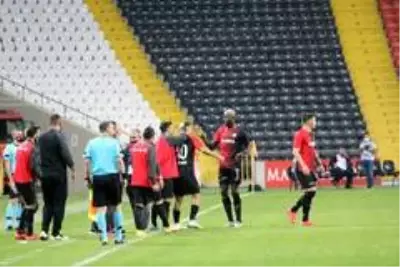Süper Lig: Gaziantep FK: 1 İ. H. Konyaspor: 0 (Maç sonucu) Süper Lig: Gaziantep FK: 1 İ. H. Konyaspor: 0 (Maç sonucu)