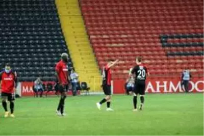 Süper Lig: Gaziantep FK: 1 İ. H. Konyaspor: 0 (Maç sonucu) Süper Lig: Gaziantep FK: 1 İ. H. Konyaspor: 0 (Maç sonucu)