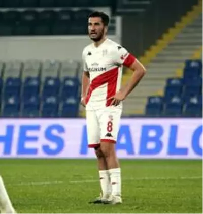 Süper Lig: Medipol Başakşehir: 4 Antalyaspor: 1 (İlk yarı) Süper Lig: Medipol Başakşehir: 4 Antalyaspor: 1 (İlk yarı)