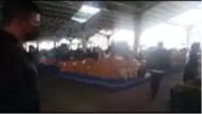 Tezgahta baygın bulunan pazarcı, hastanede hayatını kaybetti Tezgahta baygın bulunan pazarcı, hastanede hayatını kaybetti