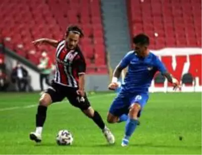 TFF 1. Lig: Samsunspor: 4 Ankara Keçiörengücü: 2 TFF 1. Lig: Samsunspor: 4 Ankara Keçiörengücü: 2