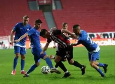 TFF 1. Lig: Samsunspor: 4 Ankara Keçiörengücü: 2 TFF 1. Lig: Samsunspor: 4 Ankara Keçiörengücü: 2