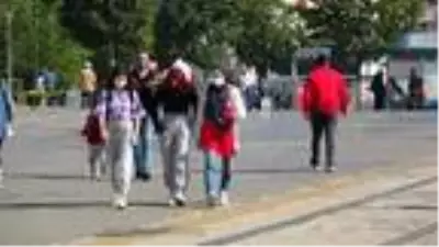 Vaka sayısının arttığı Bursa'da vatandaşların tedbirsiz davranışları tedirgin etti Vaka sayısının arttığı Bursa'da vatandaşların tedbirsiz davranışları tedirgin etti